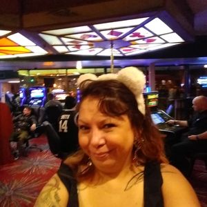 Meet your Posher, Candace